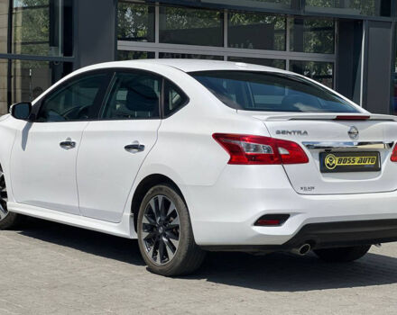 Белый Ниссан Сентра, объемом двигателя 1.8 л и пробегом 34 тыс. км за 13300 $, фото 3 на Automoto.ua