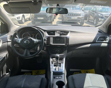 Белый Ниссан Сентра, объемом двигателя 1.8 л и пробегом 34 тыс. км за 13300 $, фото 13 на Automoto.ua
