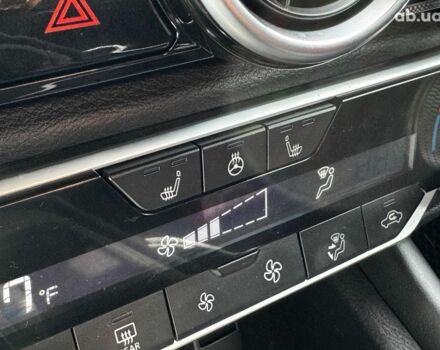 Білий Ніссан Сентра, об'ємом двигуна 2 л та пробігом 72 тис. км за 15990 $, фото 19 на Automoto.ua