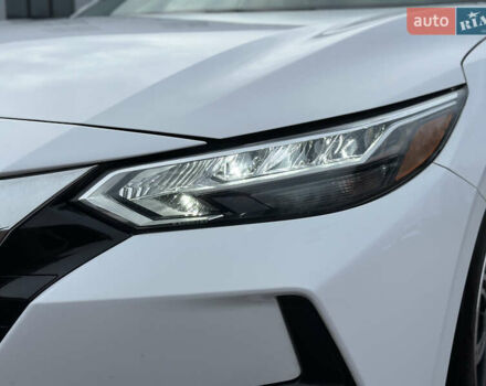 Белый Ниссан Сентра, объемом двигателя 2 л и пробегом 99 тыс. км за 12900 $, фото 7 на Automoto.ua