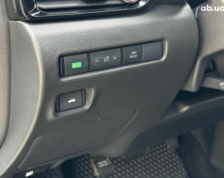 Білий Ніссан Сентра, об'ємом двигуна 2 л та пробігом 72 тис. км за 15990 $, фото 11 на Automoto.ua