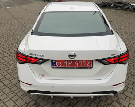 Белый Ниссан Сентра, объемом двигателя 2 л и пробегом 48 тыс. км за 14300 $, фото 3 на Automoto.ua