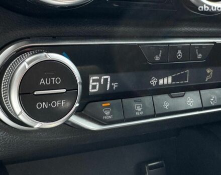 Білий Ніссан Сентра, об'ємом двигуна 2 л та пробігом 72 тис. км за 15990 $, фото 18 на Automoto.ua