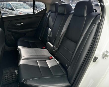 Білий Ніссан Сентра, об'ємом двигуна 2 л та пробігом 72 тис. км за 15990 $, фото 23 на Automoto.ua