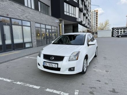 Белый Ниссан Сентра, объемом двигателя 2 л и пробегом 132 тыс. км за 6000 $, фото 1 на Automoto.ua