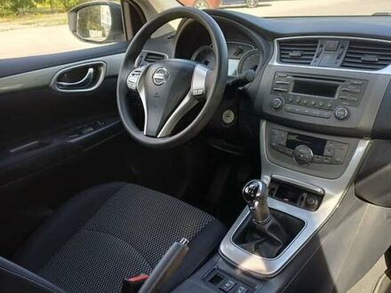 Белый Ниссан Сентра, объемом двигателя 1.6 л и пробегом 19 тыс. км за 10950 $, фото 1 на Automoto.ua