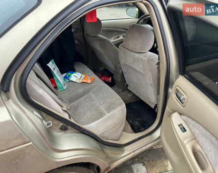 Бежевый Ниссан Сентра, объемом двигателя 1.8 л и пробегом 320 тыс. км за 2100 $, фото 6 на Automoto.ua