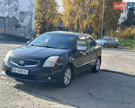 Черный Ниссан Сентра, объемом двигателя 2 л и пробегом 132 тыс. км за 5000 $, фото 6 на Automoto.ua