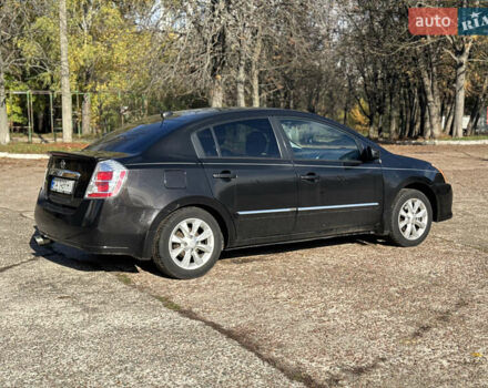 Черный Ниссан Сентра, объемом двигателя 2 л и пробегом 132 тыс. км за 5000 $, фото 3 на Automoto.ua