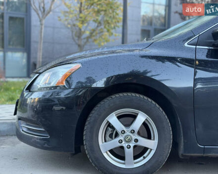 Ниссан Сентра 2013 в Киеве на Automoto.ua Черный Ниссан Сентра, объемом двигателя 1.8 л и пробегом 186 тыс. км за 6600 $, фото 4 на Automoto.ua