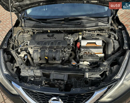 Черный Ниссан Сентра, объемом двигателя 1.8 л и пробегом 145 тыс. км за 7800 $, фото 19 на Automoto.ua