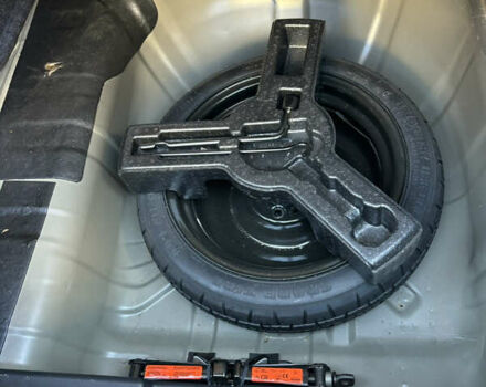 Черный Ниссан Сентра, объемом двигателя 1.8 л и пробегом 140 тыс. км за 10400 $, фото 17 на Automoto.ua