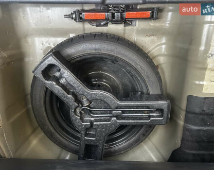 Черный Ниссан Сентра, объемом двигателя 1.8 л и пробегом 150 тыс. км за 7000 $, фото 27 на Automoto.ua