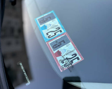 Черный Ниссан Сентра, объемом двигателя 1.8 л и пробегом 140 тыс. км за 10400 $, фото 16 на Automoto.ua