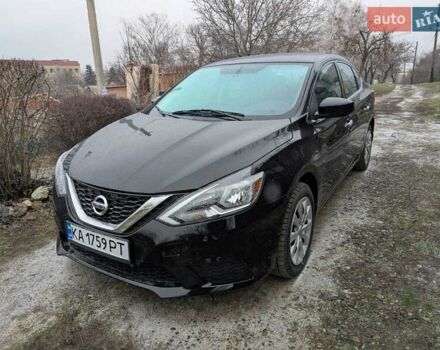 Черный Ниссан Сентра, объемом двигателя 1.8 л и пробегом 150 тыс. км за 9000 $, фото 1 на Automoto.ua