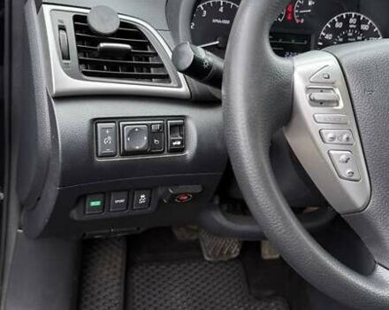 Черный Ниссан Сентра, объемом двигателя 1.8 л и пробегом 130 тыс. км за 8700 $, фото 7 на Automoto.ua