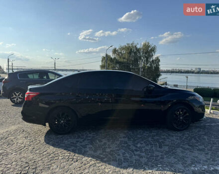 Черный Ниссан Сентра, объемом двигателя 1.8 л и пробегом 127 тыс. км за 12000 $, фото 9 на Automoto.ua