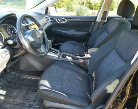 Черный Ниссан Сентра, объемом двигателя 1.8 л и пробегом 45 тыс. км за 1800 $, фото 4 на Automoto.ua