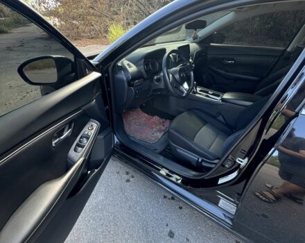 Черный Ниссан Сентра, объемом двигателя 2 л и пробегом 78 тыс. км за 13100 $, фото 10 на Automoto.ua