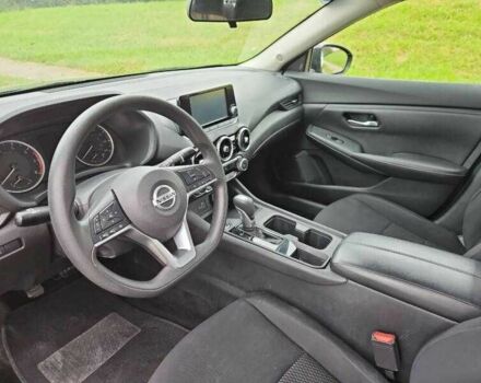 Черный Ниссан Сентра, объемом двигателя 2 л и пробегом 32 тыс. км за 2700 $, фото 5 на Automoto.ua