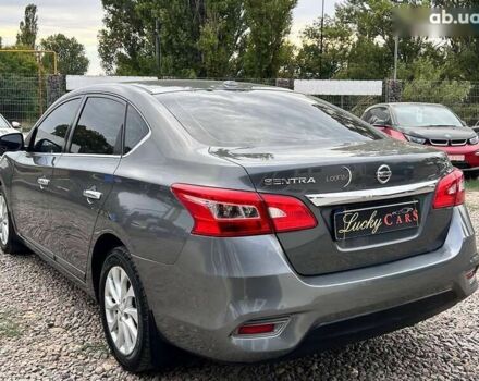 Ниссан Сентра, объемом двигателя 1.8 л и пробегом 111 тыс. км за 8700 $, фото 6 на Automoto.ua