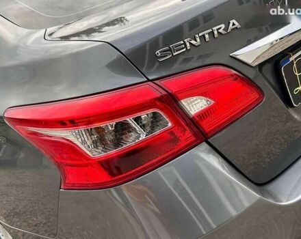 Ниссан Сентра, объемом двигателя 1.8 л и пробегом 111 тыс. км за 8700 $, фото 9 на Automoto.ua