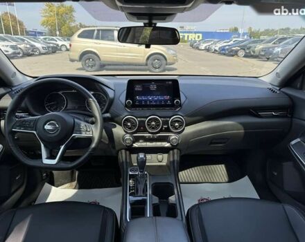 Ниссан Сентра, объемом двигателя 2 л и пробегом 78 тыс. км за 16200 $, фото 15 на Automoto.ua