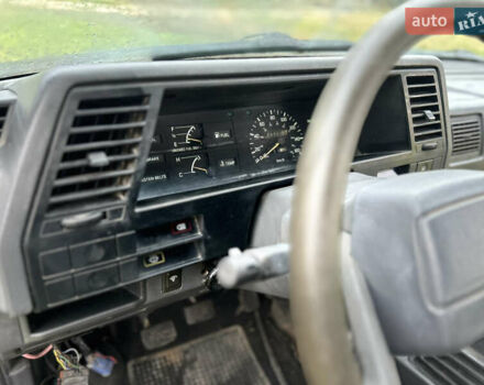 Сірий Ніссан Сентра, об'ємом двигуна 1.6 л та пробігом 220 тис. км за 1200 $, фото 2 на Automoto.ua