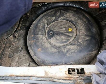 Серый Ниссан Сентра, объемом двигателя 1.6 л и пробегом 292 тыс. км за 2200 $, фото 16 на Automoto.ua