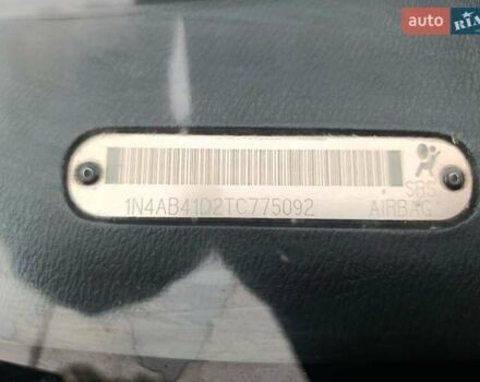 Серый Ниссан Сентра, объемом двигателя 1.6 л и пробегом 292 тыс. км за 2200 $, фото 24 на Automoto.ua