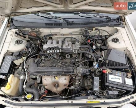 Серый Ниссан Сентра, объемом двигателя 1.6 л и пробегом 292 тыс. км за 2200 $, фото 22 на Automoto.ua