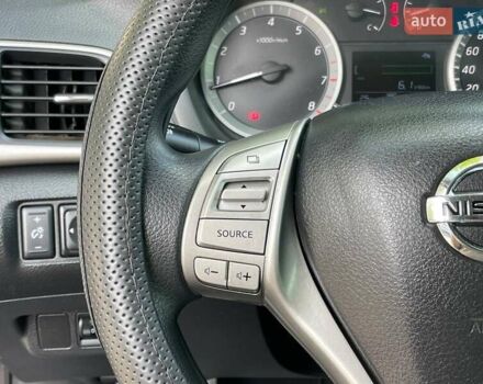 Сірий Ніссан Сентра, об'ємом двигуна 1.6 л та пробігом 187 тис. км за 9990 $, фото 17 на Automoto.ua