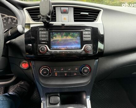 Ниссан Сентра 2017 в Киеве на Automoto.ua Серый Ниссан Сентра, объемом двигателя 1.8 л и пробегом 195 тыс. км за 12490 $, фото 14 на Automoto.ua