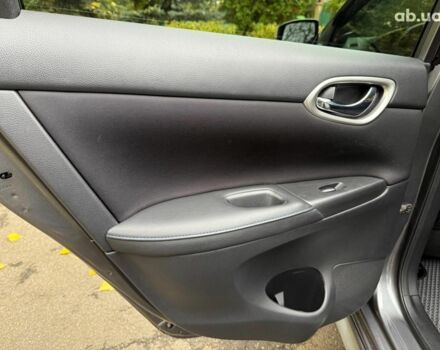 Ниссан Сентра 2017 в Киеве на Automoto.ua Серый Ниссан Сентра, объемом двигателя 1.8 л и пробегом 195 тыс. км за 12490 $, фото 15 на Automoto.ua