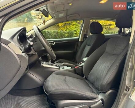 Ниссан Сентра 2017 в Киеве на Automoto.ua Серый Ниссан Сентра, объемом двигателя 1.8 л и пробегом 195 тыс. км за 12490 $, фото 11 на Automoto.ua