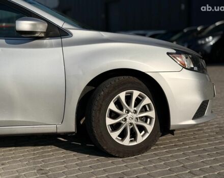 Серый Ниссан Сентра, объемом двигателя 1.8 л и пробегом 107 тыс. км за 10590 $, фото 4 на Automoto.ua