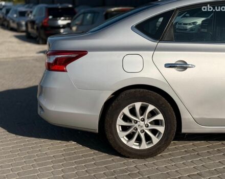 Серый Ниссан Сентра, объемом двигателя 1.8 л и пробегом 107 тыс. км за 10590 $, фото 5 на Automoto.ua