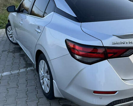 Серый Ниссан Сентра, объемом двигателя 2 л и пробегом 45 тыс. км за 14700 $, фото 5 на Automoto.ua