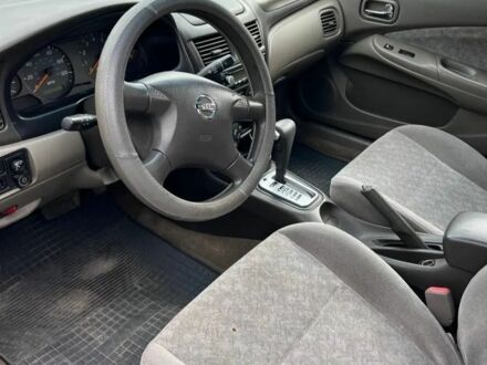 Серый Ниссан Сентра, объемом двигателя 0 л и пробегом 250 тыс. км за 2999 $, фото 1 на Automoto.ua