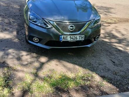 Ниссан Сентра 2016 в Кривом Роге на Automoto.ua Серый Ниссан Сентра, объемом двигателя 1.8 л и пробегом 250 тыс. км за 10500 $, фото 1 на Automoto.ua