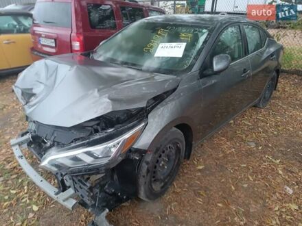 Серый Ниссан Сентра, объемом двигателя 2 л и пробегом 35 тыс. км за 9200 $, фото 1 на Automoto.ua