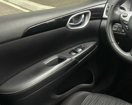 Ниссан Сентра 2017 в Киеве на Automoto.ua Синий Ниссан Сентра, объемом двигателя 1.8 л и пробегом 128 тыс. км за 9600 $, фото 16 на Automoto.ua