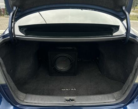 Ниссан Сентра 2017 в Киеве на Automoto.ua Синий Ниссан Сентра, объемом двигателя 1.8 л и пробегом 128 тыс. км за 9600 $, фото 21 на Automoto.ua