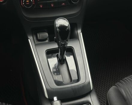 Ниссан Сентра 2017 в Киеве на Automoto.ua Синий Ниссан Сентра, объемом двигателя 1.8 л и пробегом 128 тыс. км за 9600 $, фото 14 на Automoto.ua