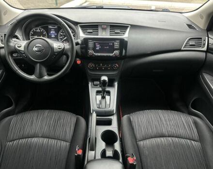 Ниссан Сентра 2017 в Киеве на Automoto.ua Синий Ниссан Сентра, объемом двигателя 1.8 л и пробегом 128 тыс. км за 9600 $, фото 9 на Automoto.ua