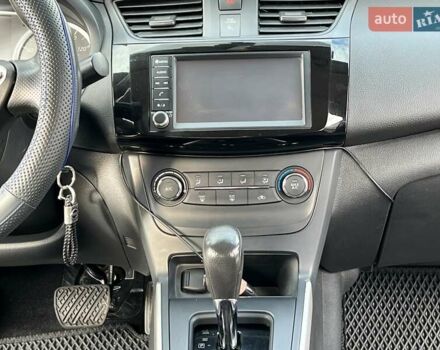 Синій Ніссан Сентра, об'ємом двигуна 1.8 л та пробігом 130 тис. км за 12500 $, фото 42 на Automoto.ua