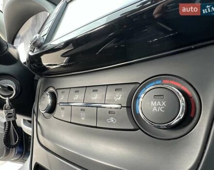 Синій Ніссан Сентра, об'ємом двигуна 1.8 л та пробігом 130 тис. км за 12500 $, фото 38 на Automoto.ua