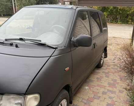 Черный Ниссан Серена, объемом двигателя 0 л и пробегом 360 тыс. км за 1499 $, фото 2 на Automoto.ua