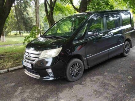 Черный Ниссан Серена, объемом двигателя 2 л и пробегом 120 тыс. км за 13500 $, фото 1 на Automoto.ua