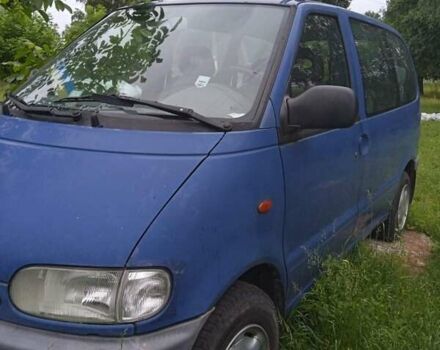 Ниссан Серена, объемом двигателя 1.6 л и пробегом 250 тыс. км за 3000 $, фото 2 на Automoto.ua